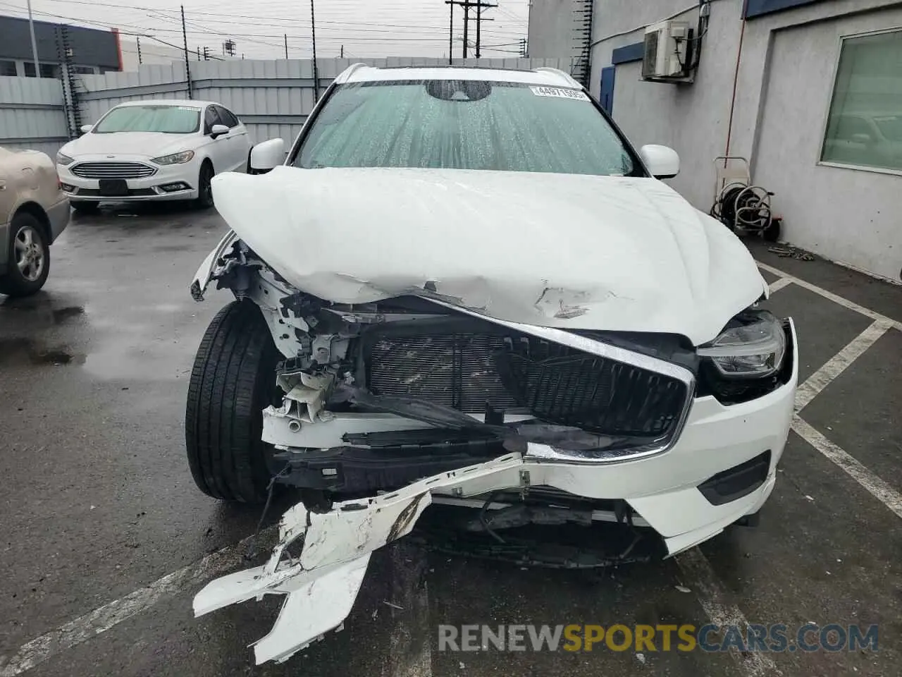 5 Photograph of a damaged car LYV102RK6KB284499 VOLVO XC60 2019