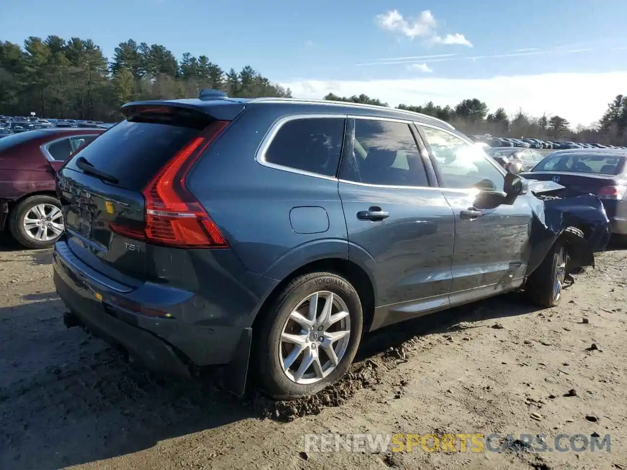 3 Photograph of a damaged car LYV102RK6KB305979 VOLVO XC60 2019