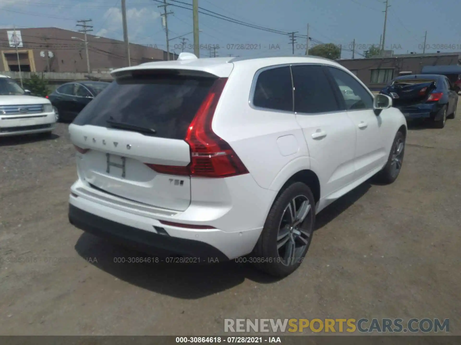 4 Photograph of a damaged car LYV102RK7KB201808 VOLVO XC60 2019