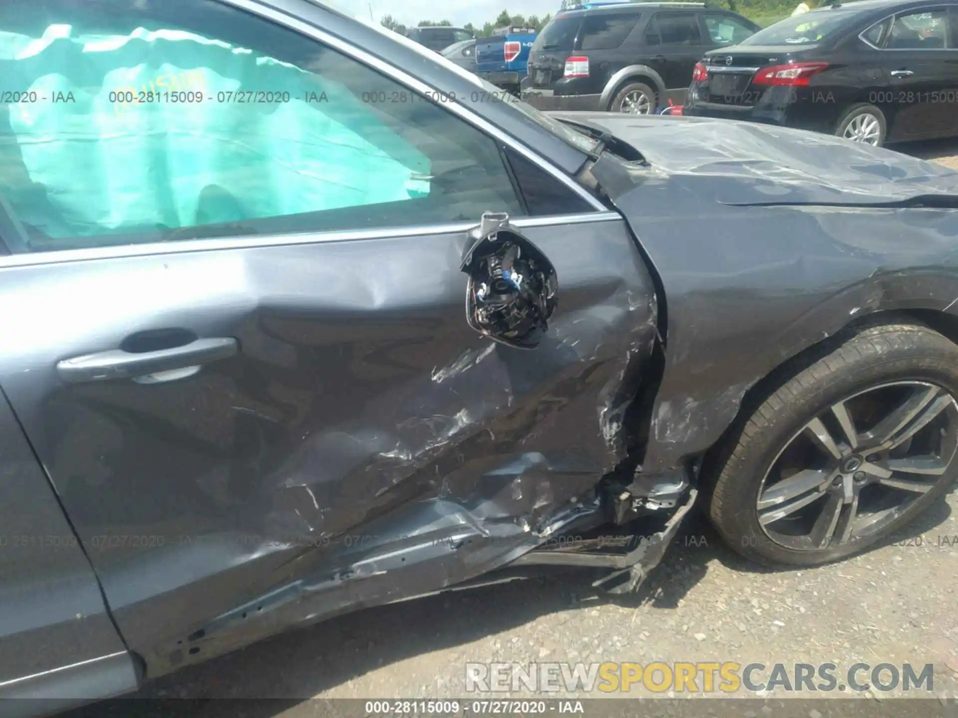 6 Photograph of a damaged car LYV102RK7KB219418 VOLVO XC60 2019