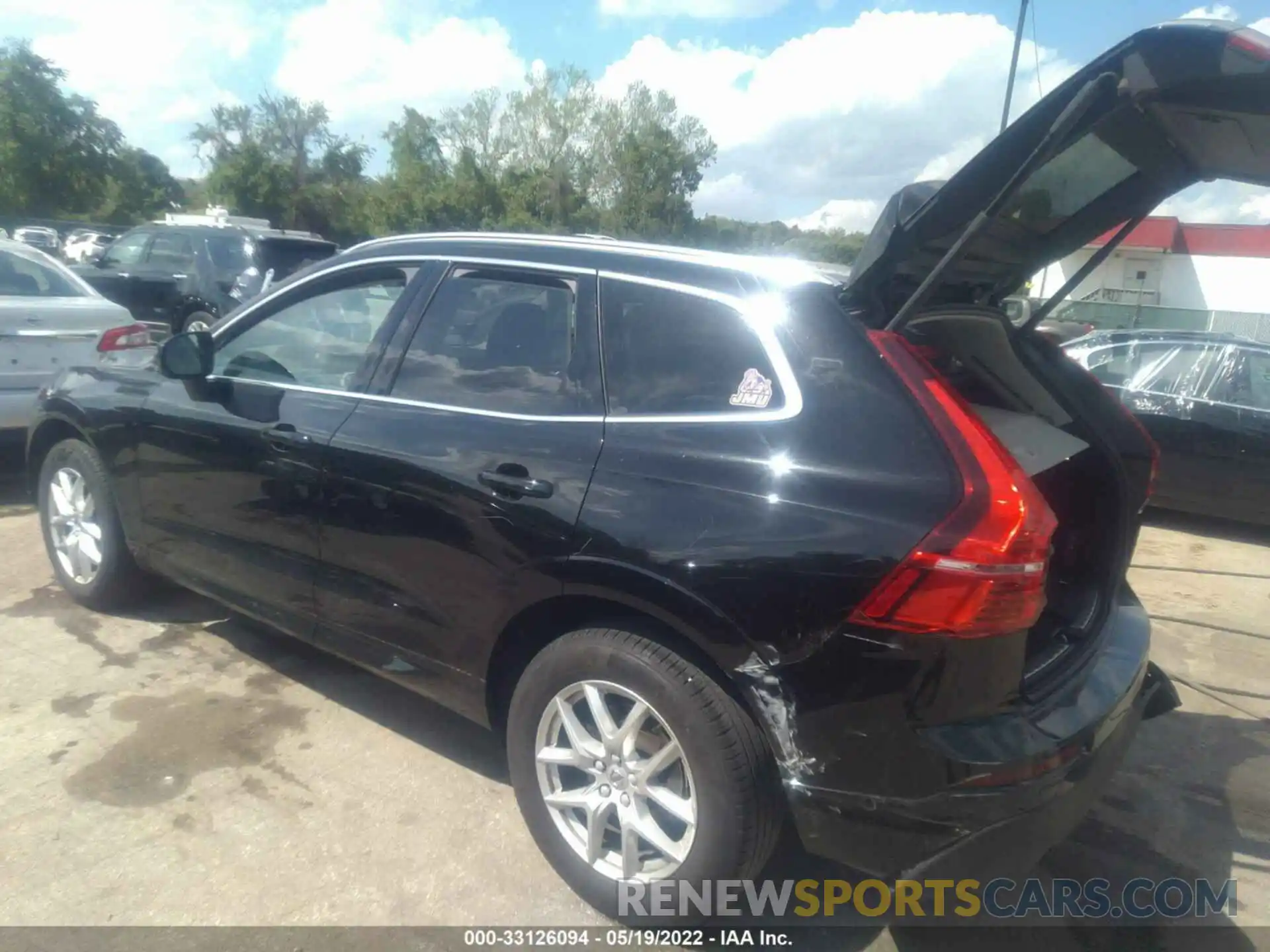 3 Photograph of a damaged car LYV102RK7KB358142 VOLVO XC60 2019