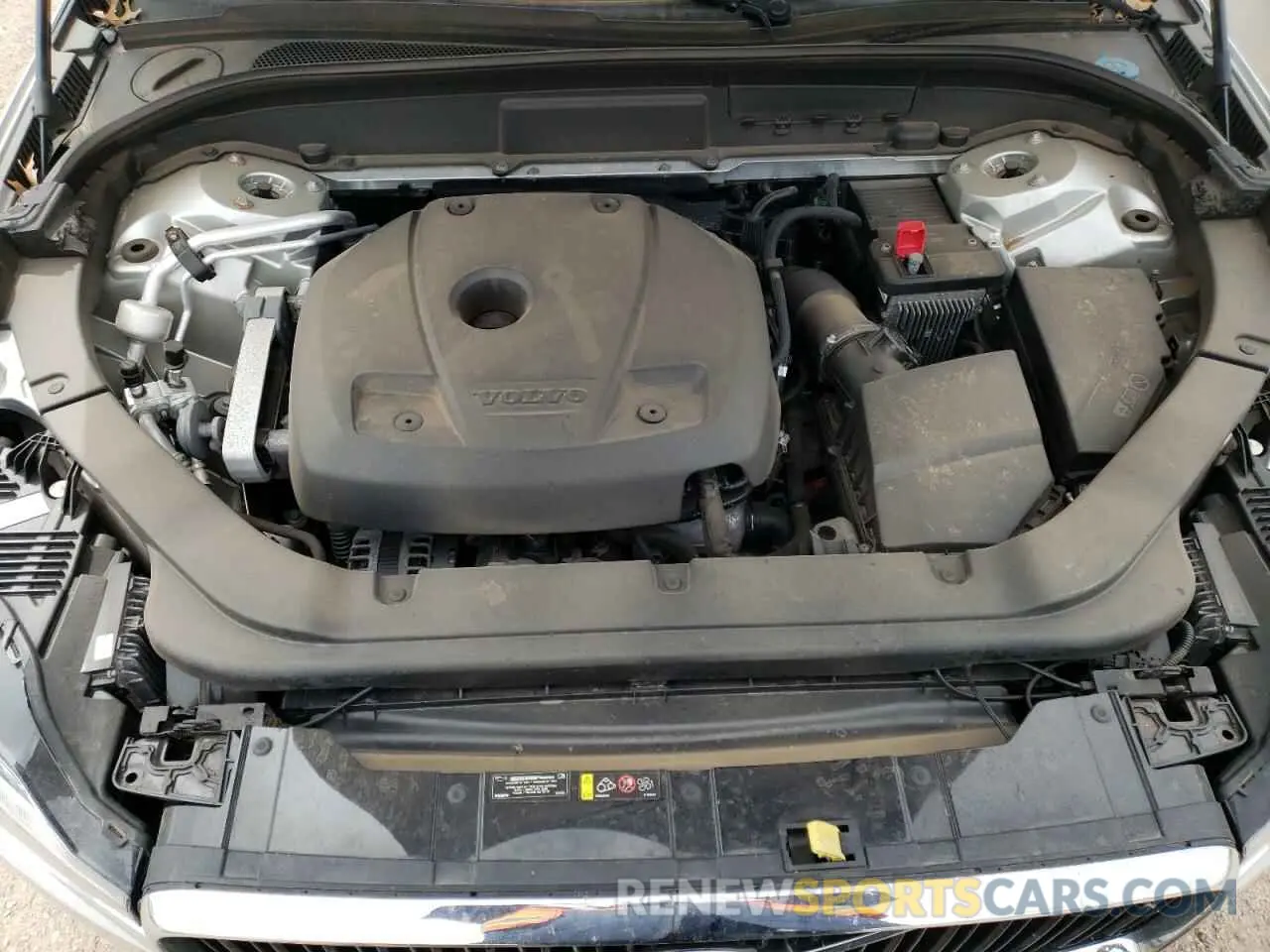 12 Photograph of a damaged car LYV102RK8KB177051 VOLVO XC60 2019