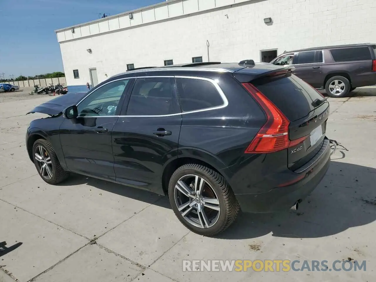 2 Photograph of a damaged car LYV102RK8KB202496 VOLVO XC60 2019