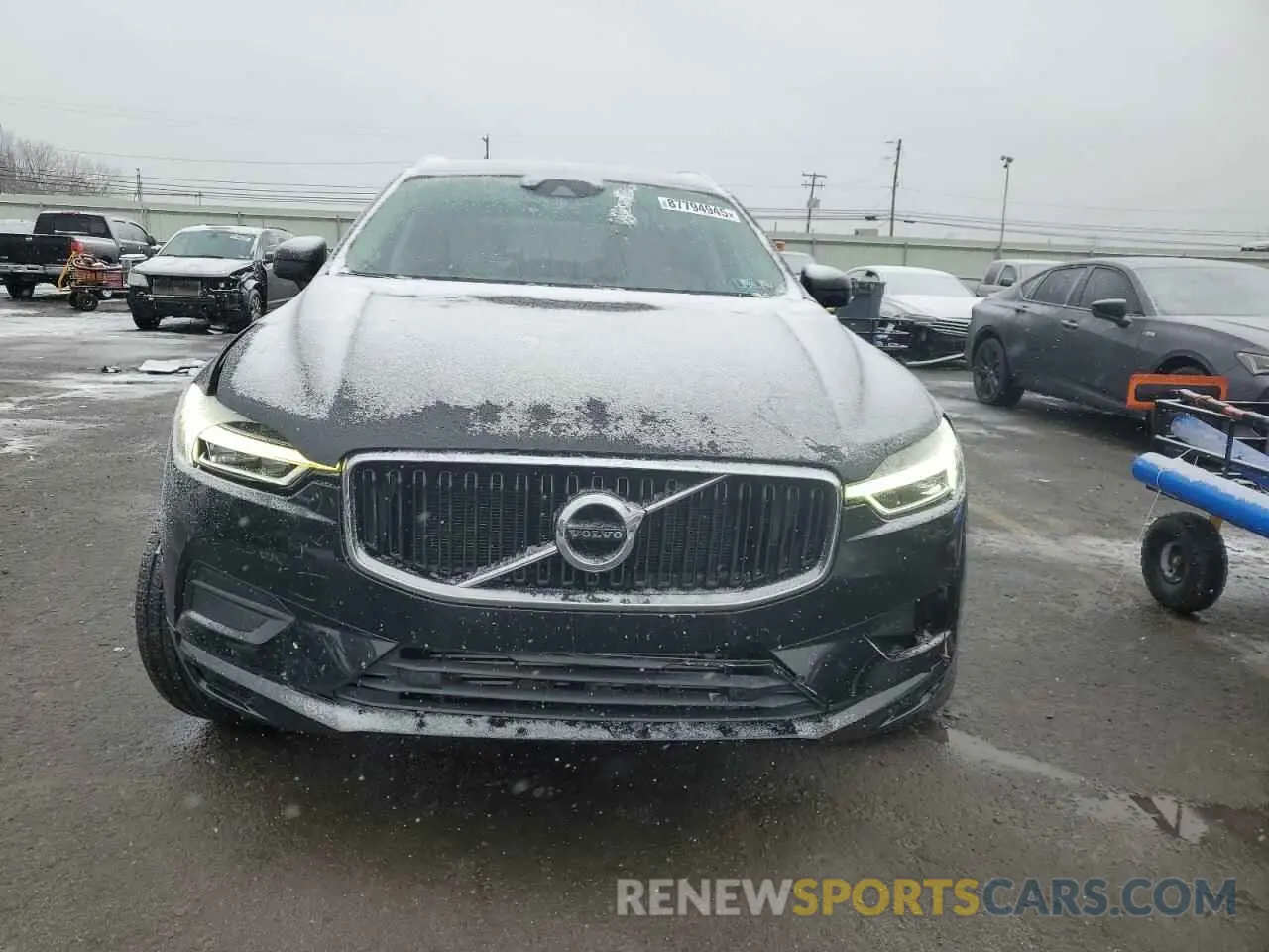 5 Photograph of a damaged car LYV102RKXKB331663 VOLVO XC60 2019