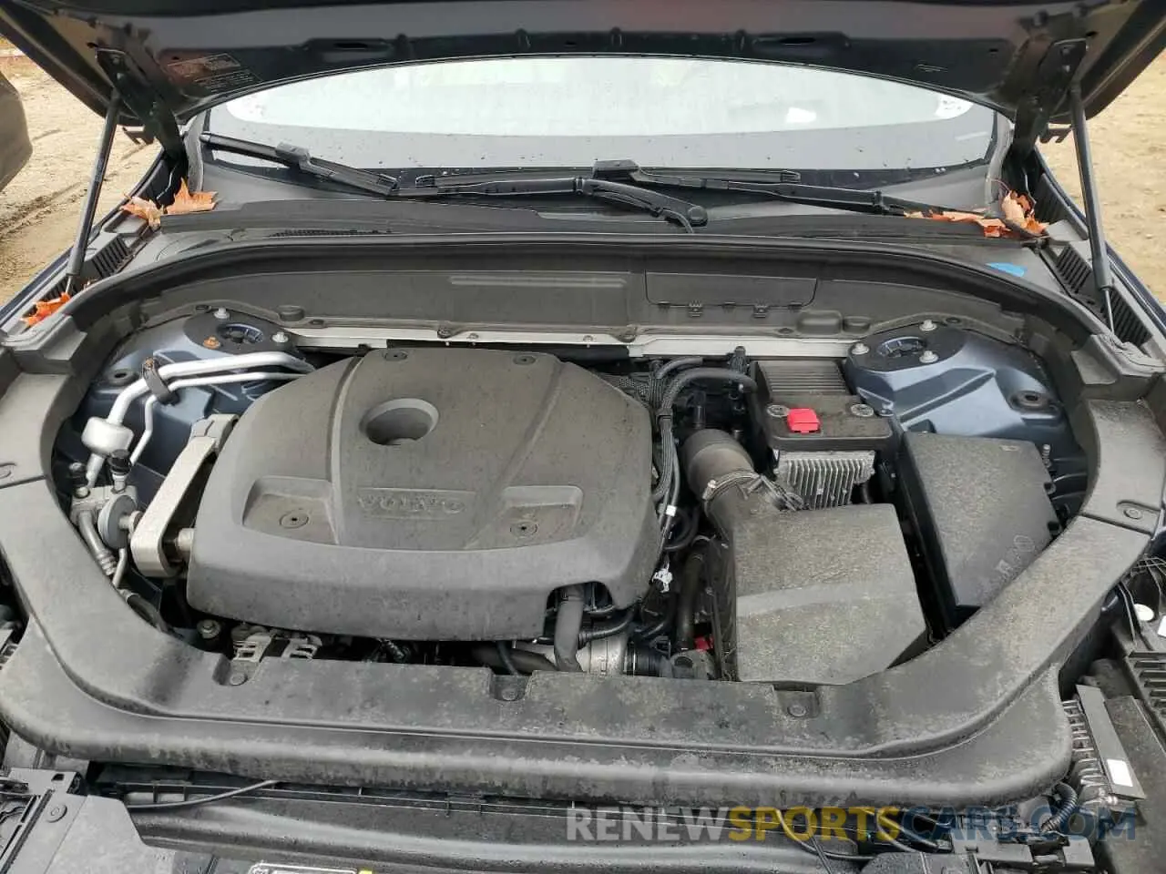 12 Photograph of a damaged car LYV102RL0KB241866 VOLVO XC60 2019