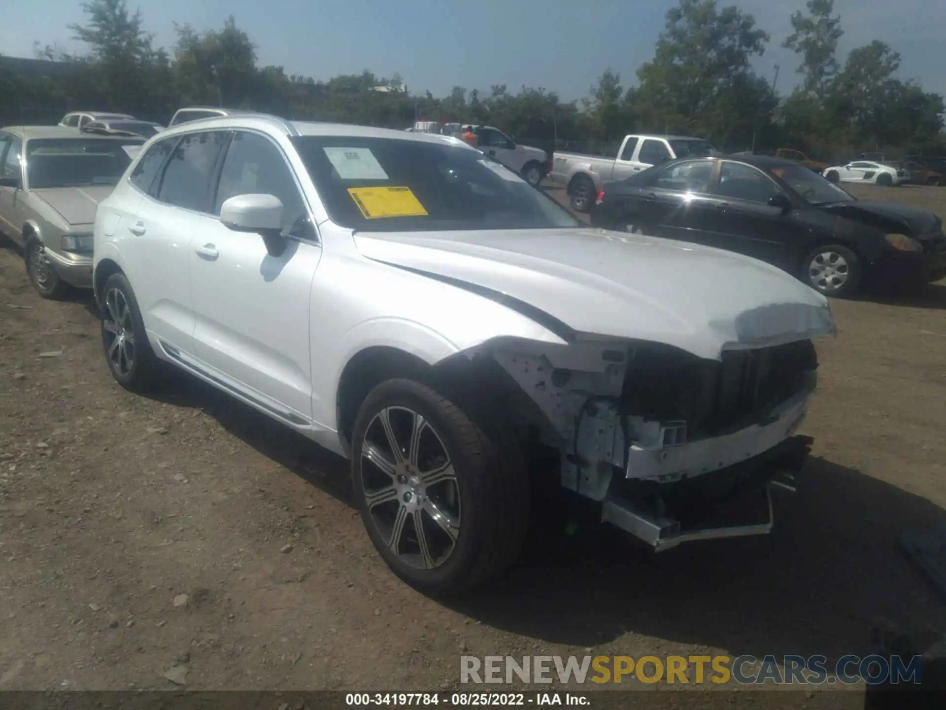 1 Photograph of a damaged car LYV102RL4KB178562 VOLVO XC60 2019