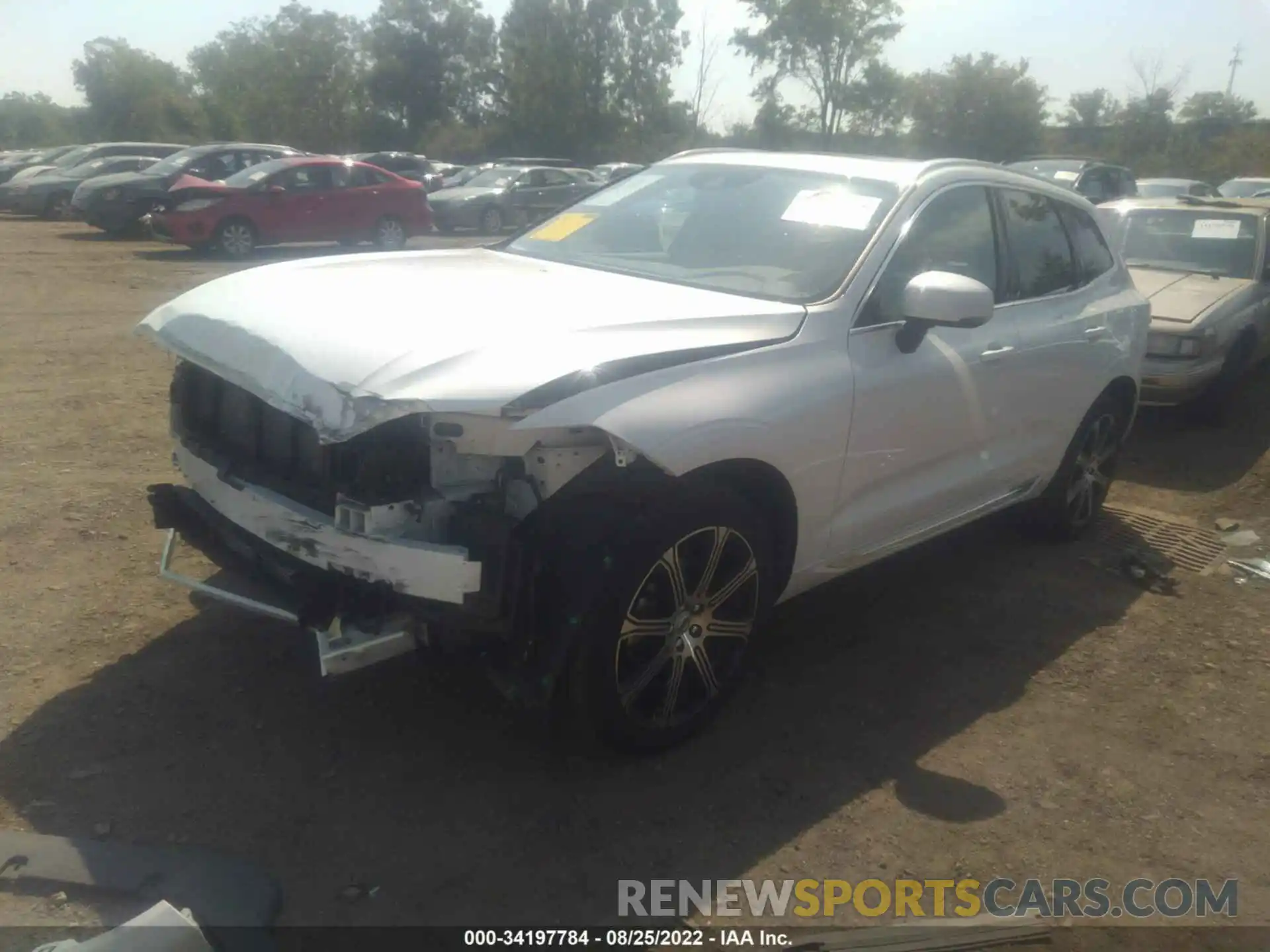 2 Photograph of a damaged car LYV102RL4KB178562 VOLVO XC60 2019