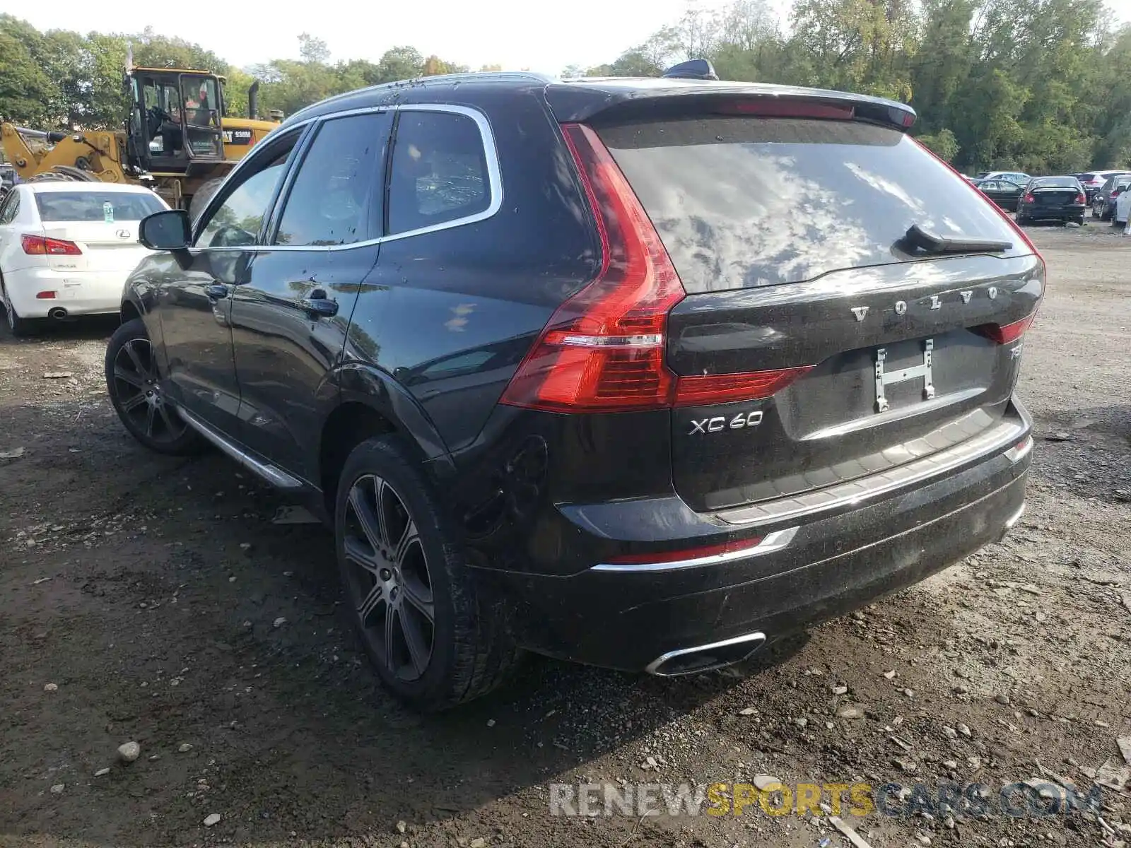 3 Photograph of a damaged car LYV102RLXKB319960 VOLVO XC60 2019