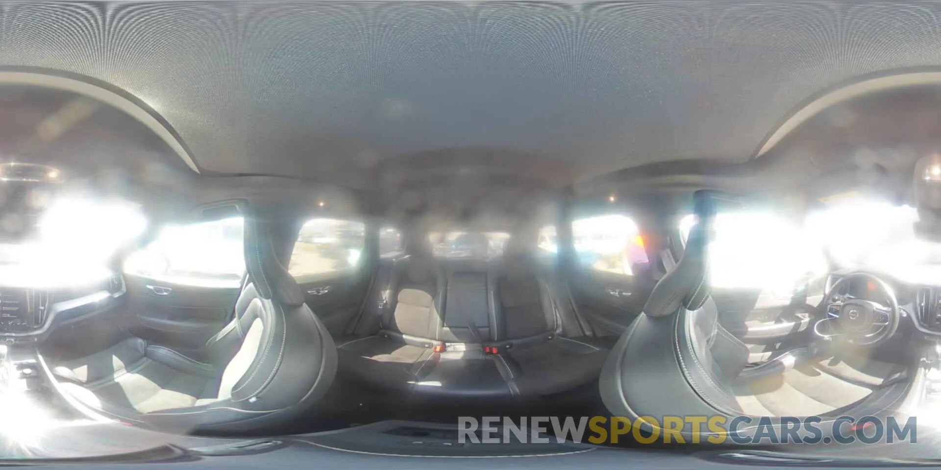14 Photograph of a damaged car LYV102RM0KB377259 VOLVO XC60 2019