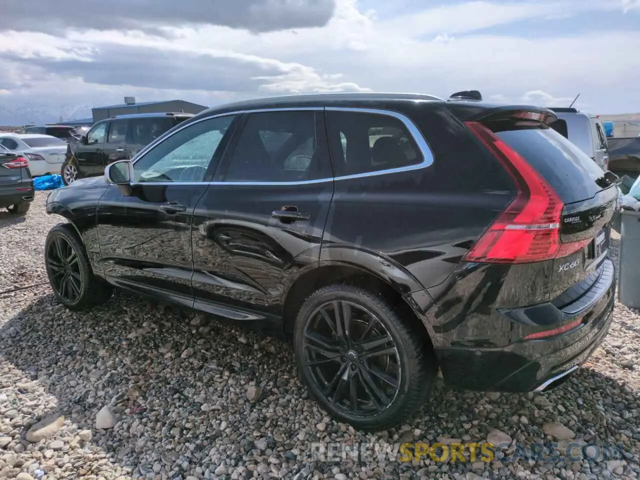 2 Photograph of a damaged car LYV102RM0KB377259 VOLVO XC60 2019