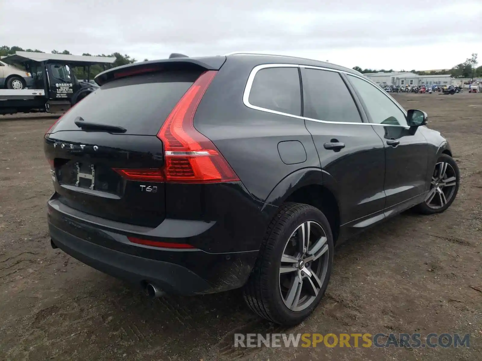 4 Photograph of a damaged car LYVA22RK4KB236798 VOLVO XC60 2019