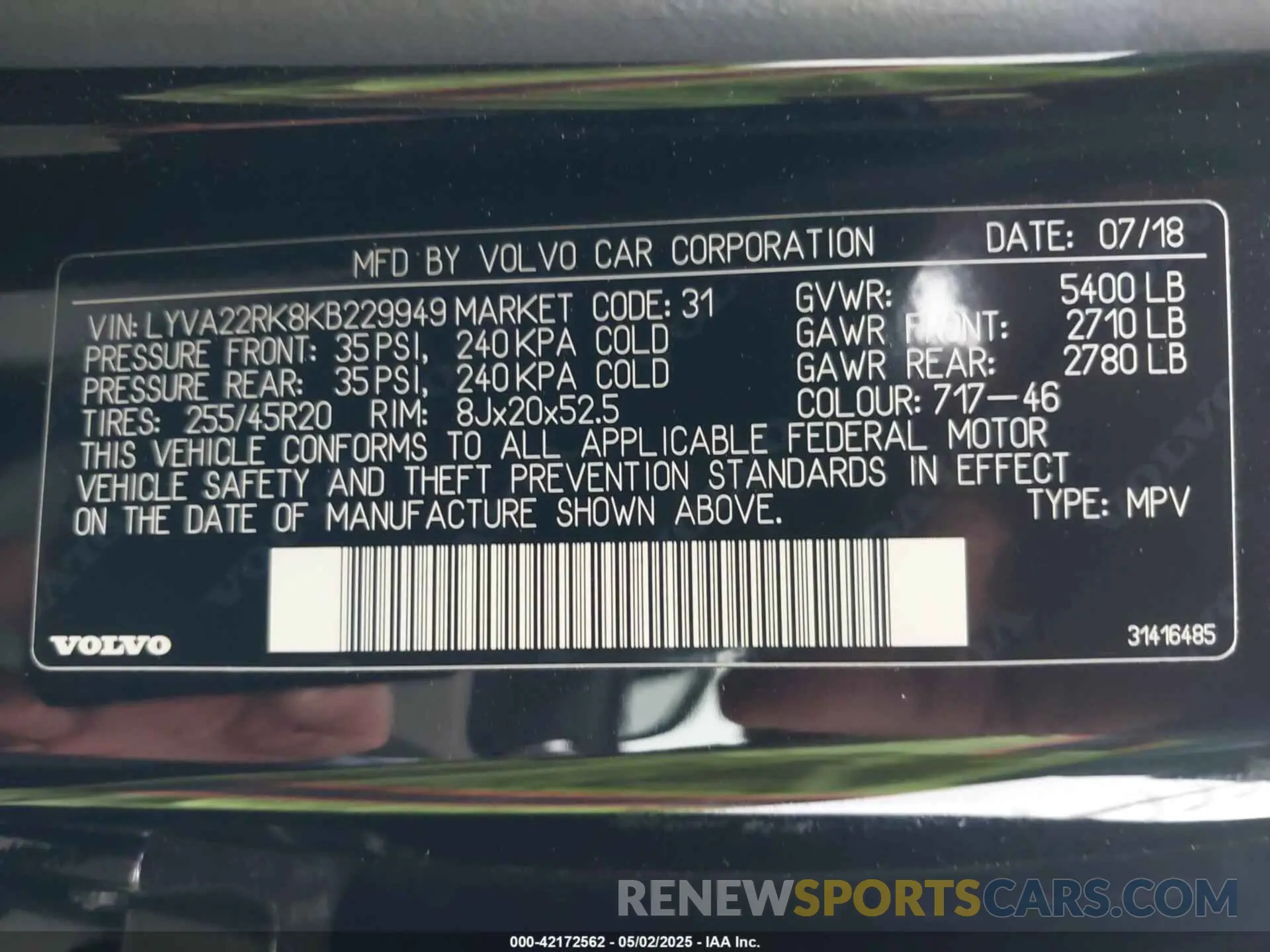9 Photograph of a damaged car LYVA22RK8KB229949 VOLVO XC60 2019
