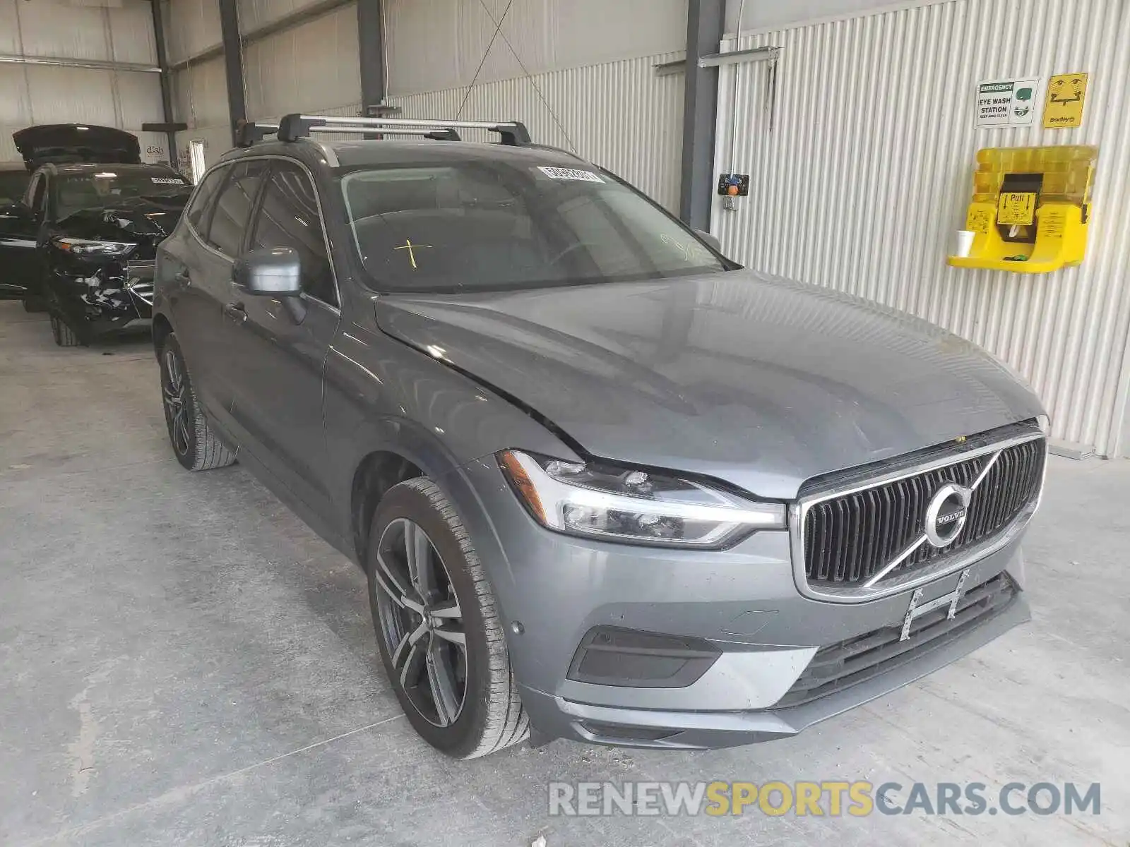 1 Photograph of a damaged car LYVA22RK8KB238103 VOLVO XC60 2019