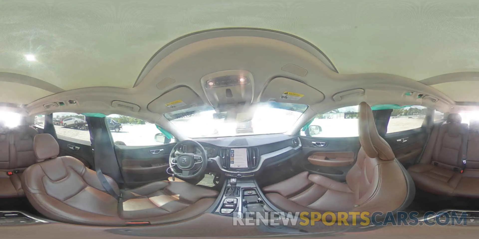 15 Photograph of a damaged car LYVA22RLXKB215043 VOLVO XC60 2019