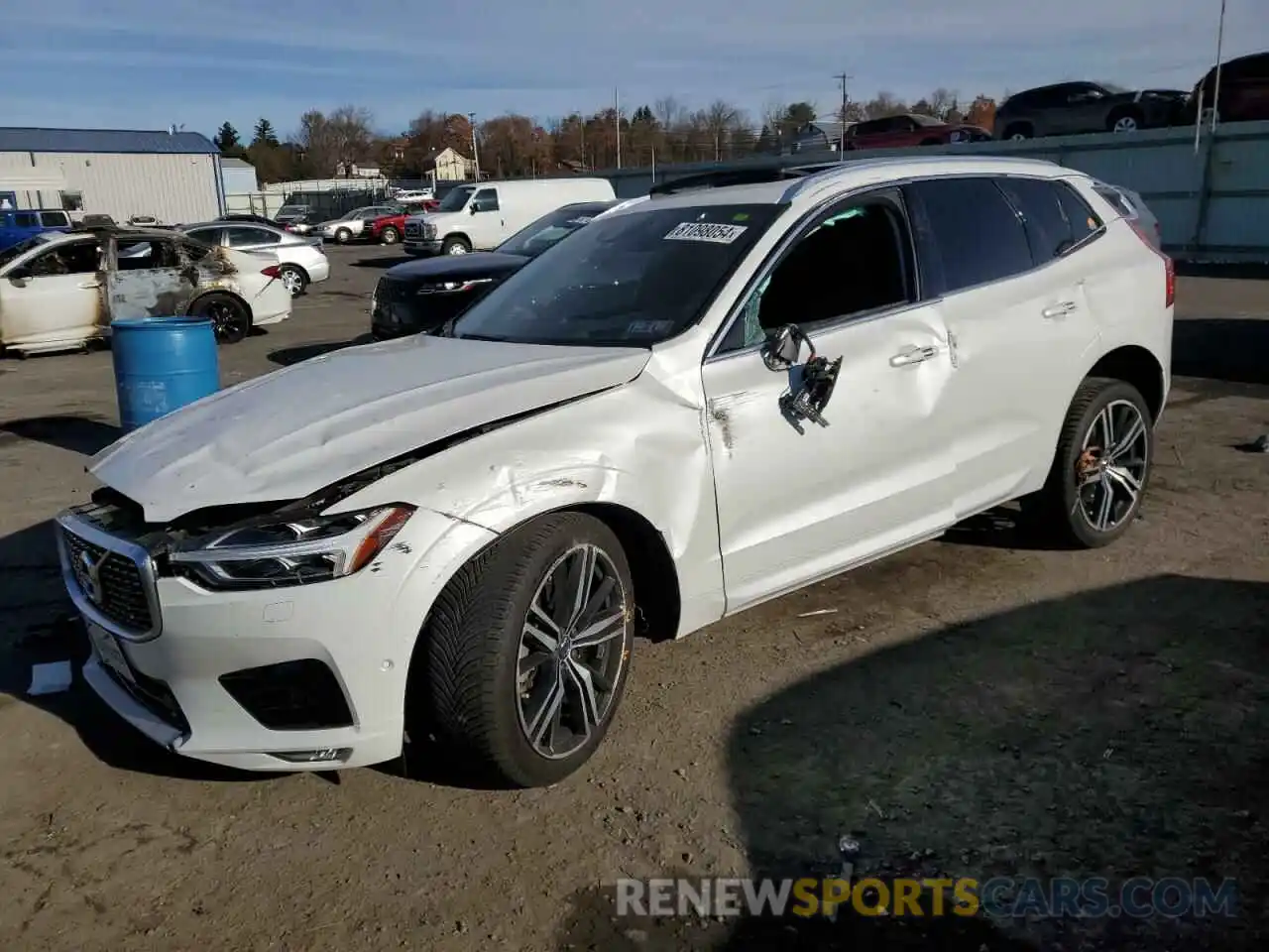 1 Photograph of a damaged car LYVA22RM8KB230942 VOLVO XC60 2019