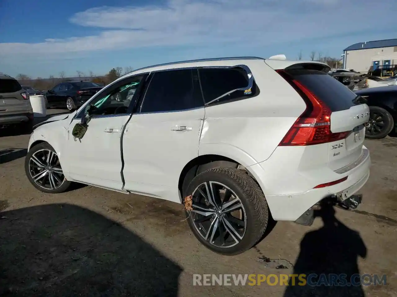 2 Photograph of a damaged car LYVA22RM8KB230942 VOLVO XC60 2019