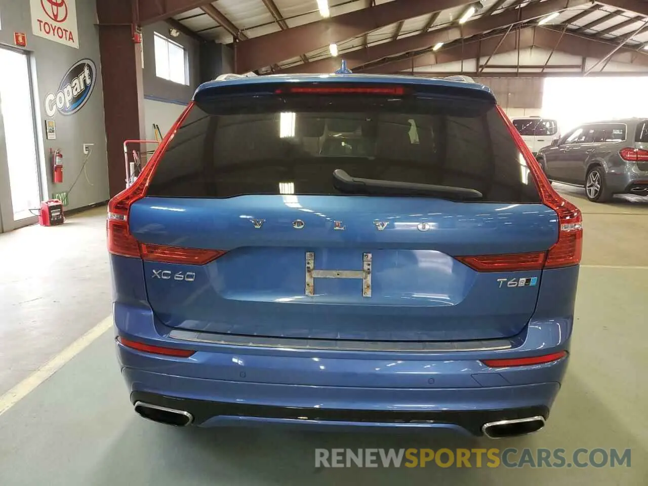 6 Photograph of a damaged car LYVA22RMXKB273761 VOLVO XC60 2019