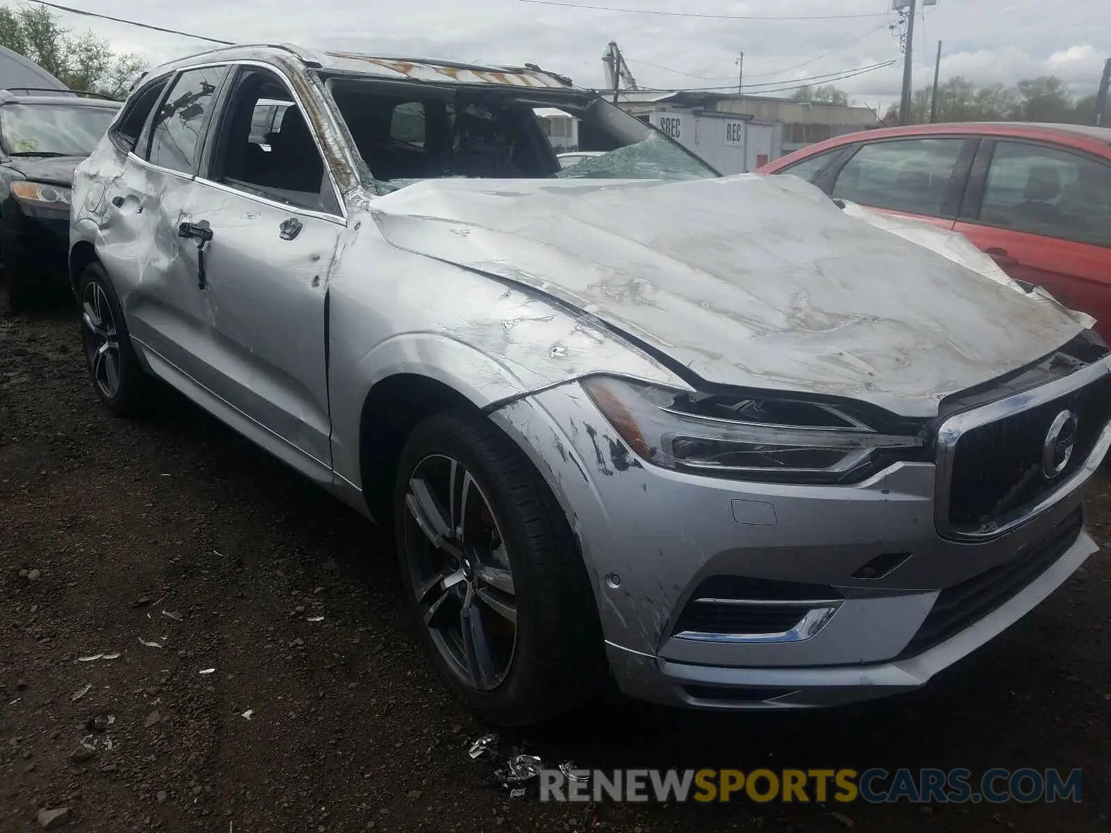 9 Photograph of a damaged car LYVBR0DK4KB186920 VOLVO XC60 2019