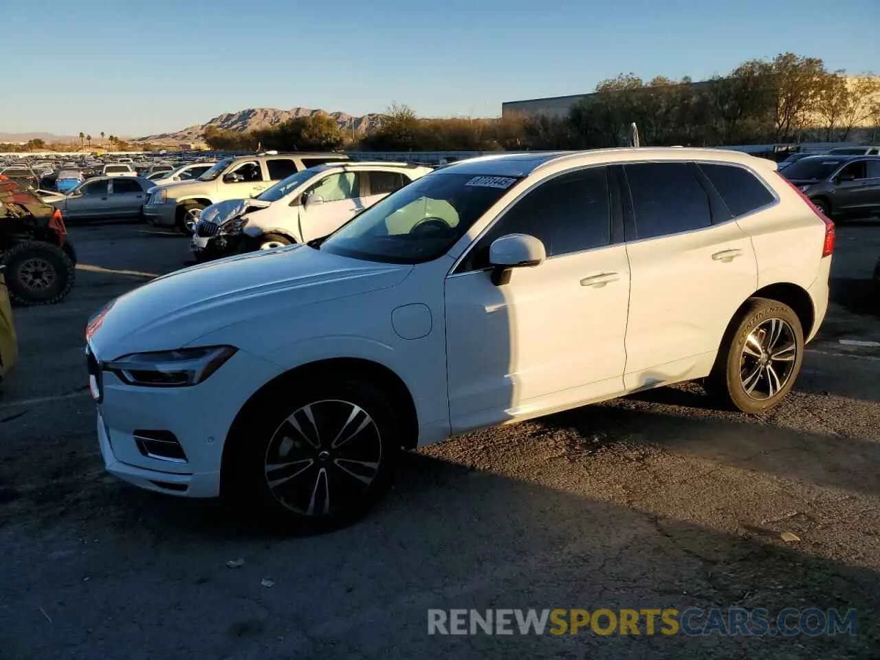 1 Photograph of a damaged car LYVBR0DK4KB297497 VOLVO XC60 2019