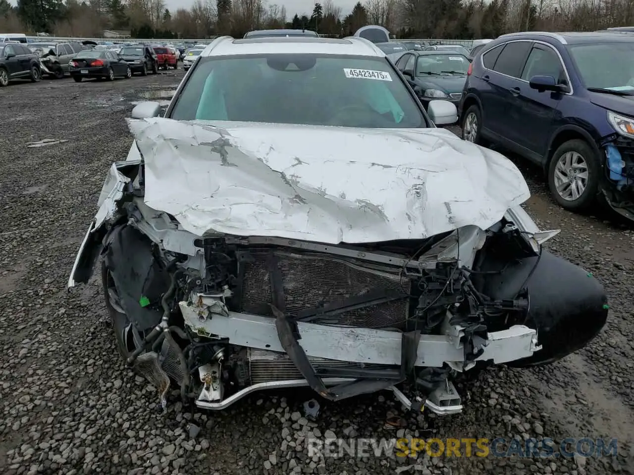 5 Photograph of a damaged car LYVBR0DM0KB292413 VOLVO XC60 2019