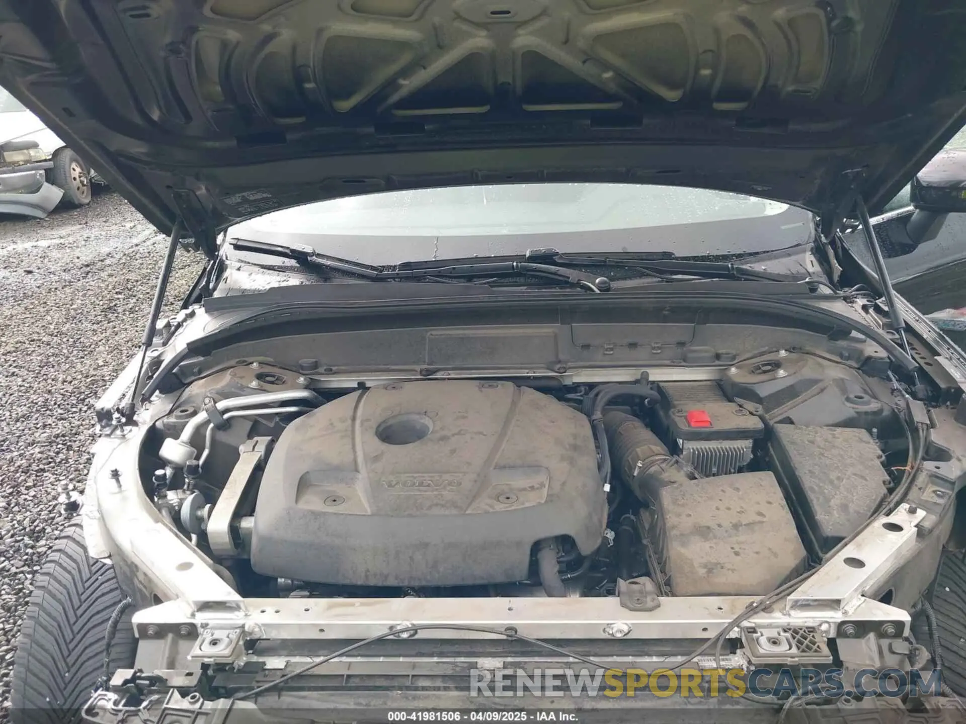 10 Photograph of a damaged car YV4A22RK1K1379891 VOLVO XC60 2019