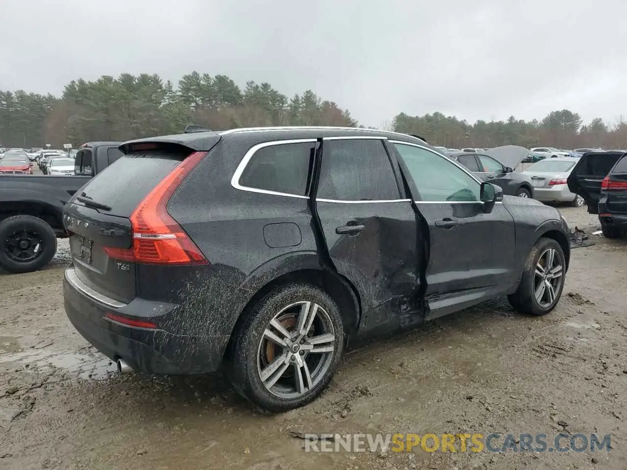 3 Photograph of a damaged car YV4A22RK2K1360377 VOLVO XC60 2019