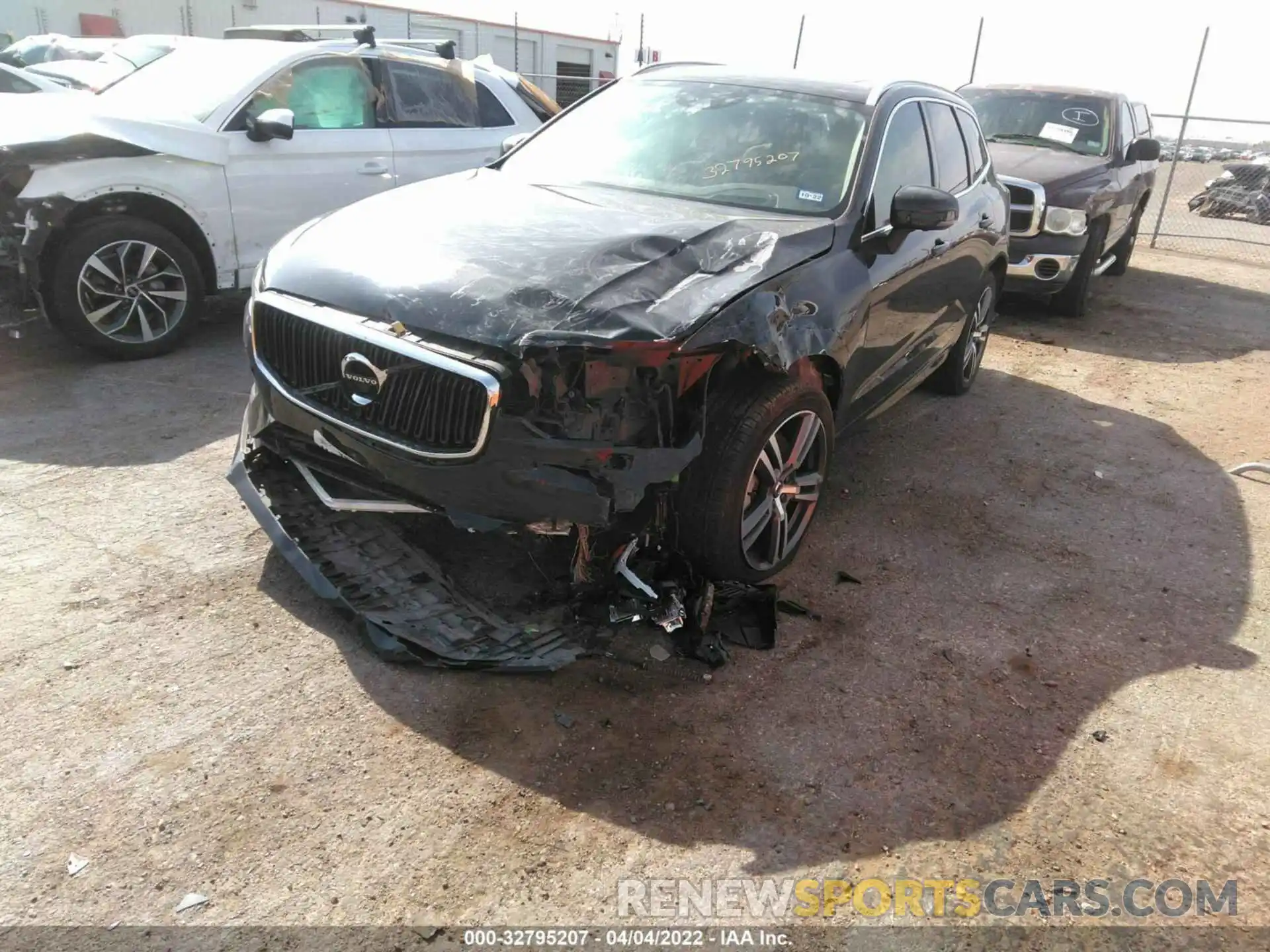 6 Photograph of a damaged car YV4A22RK6K1386495 VOLVO XC60 2019