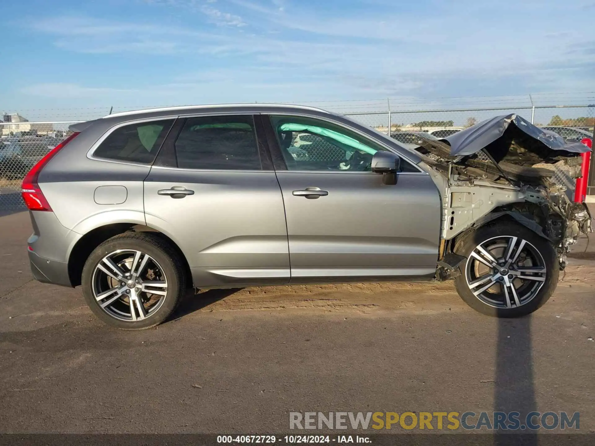 14 Photograph of a damaged car YV4A22RK8K1357385 VOLVO XC60 2019