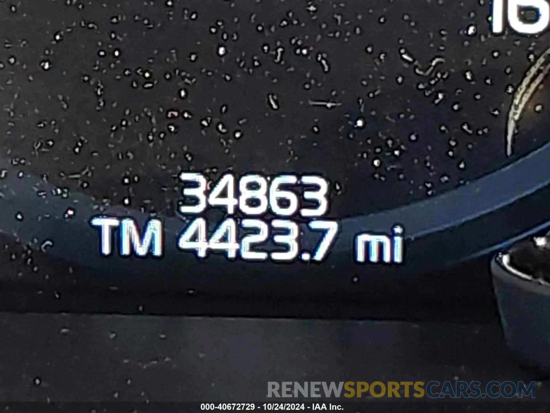 16 Photograph of a damaged car YV4A22RK8K1357385 VOLVO XC60 2019