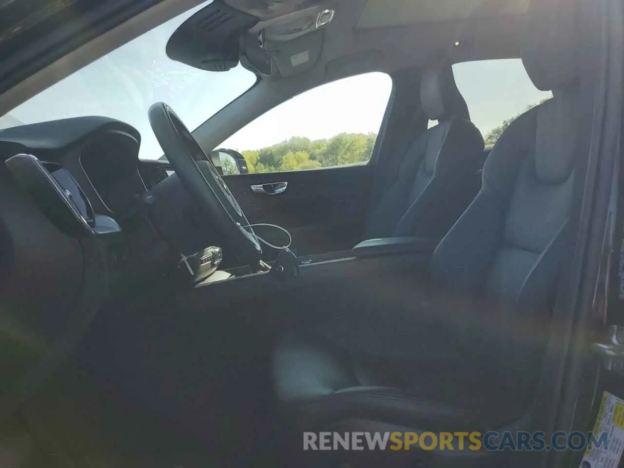 7 Photograph of a damaged car YV4A22RK9K1360361 VOLVO XC60 2019