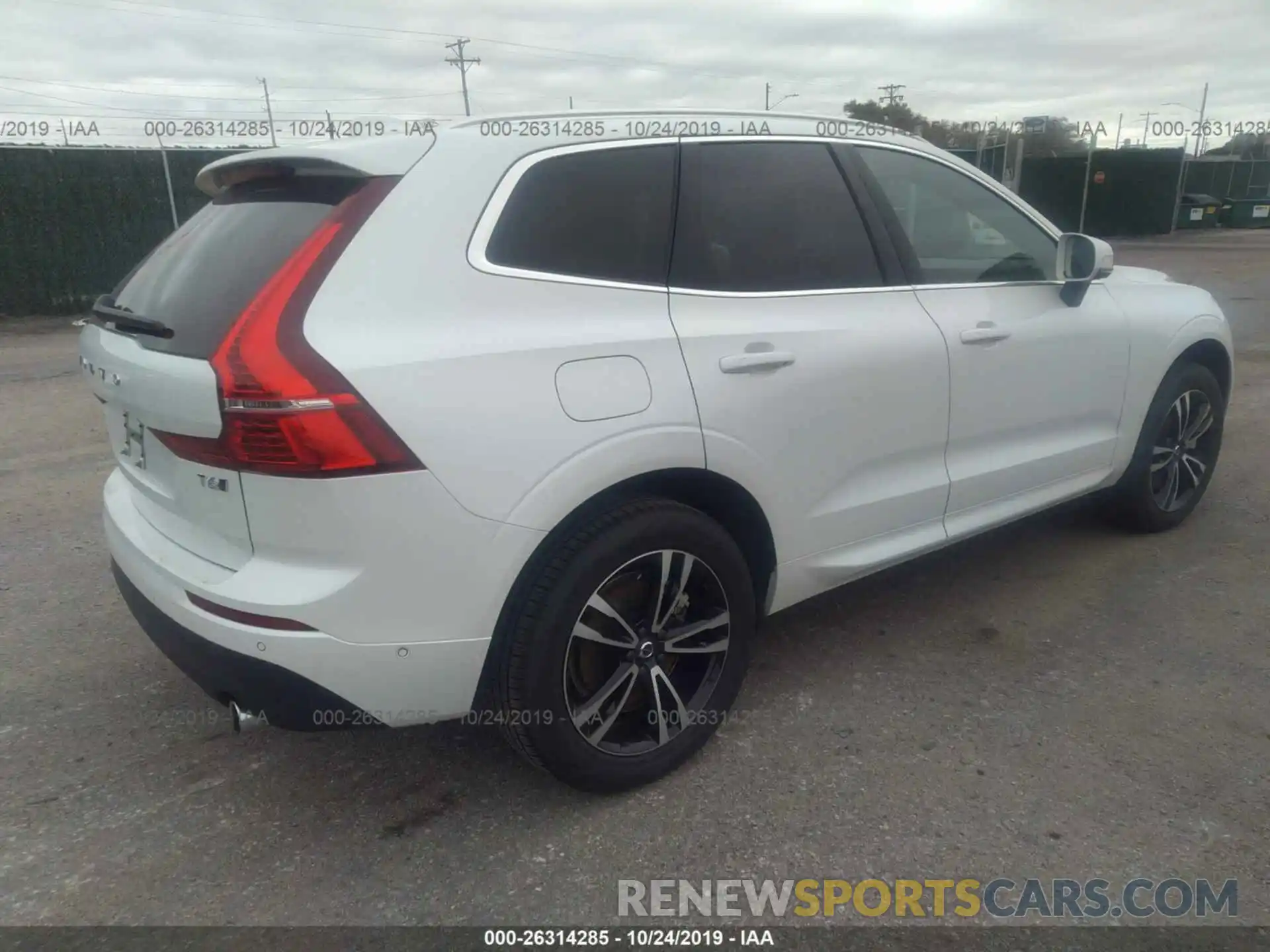 4 Photograph of a damaged car YV4A22RK9K1371635 VOLVO XC60 2019