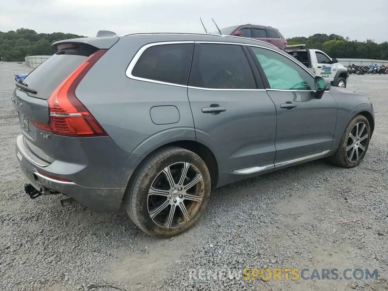 3 Photograph of a damaged car YV4A22RL2K1374966 VOLVO XC60 2019
