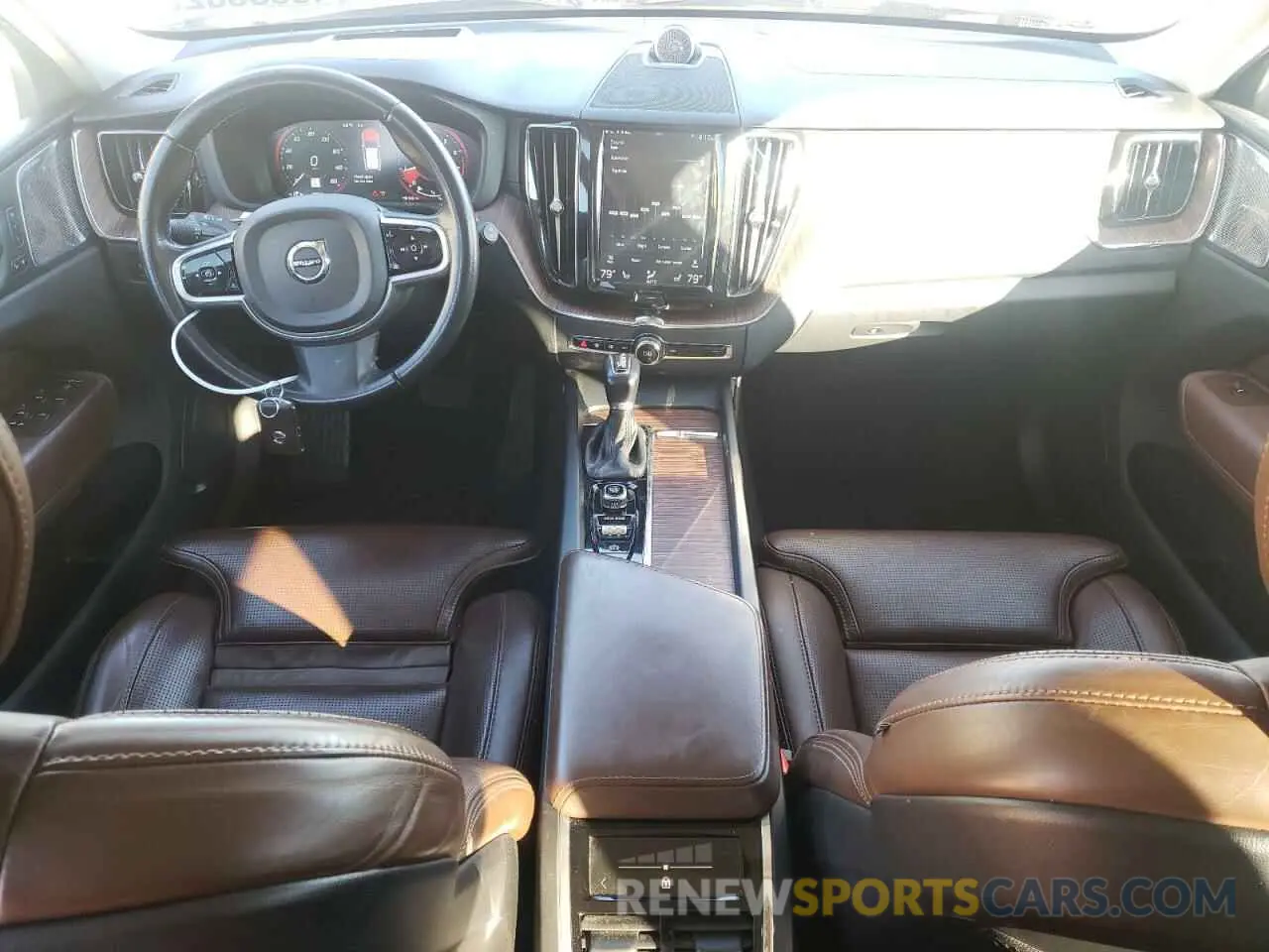 8 Photograph of a damaged car YV4A22RL3K1348327 VOLVO XC60 2019