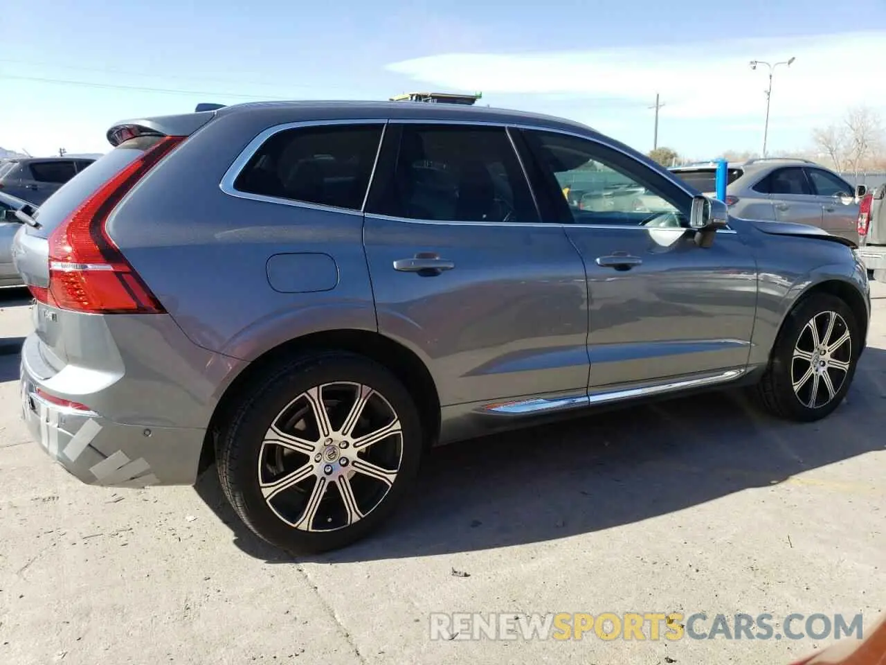 3 Photograph of a damaged car YV4A22RL8K1347030 VOLVO XC60 2019