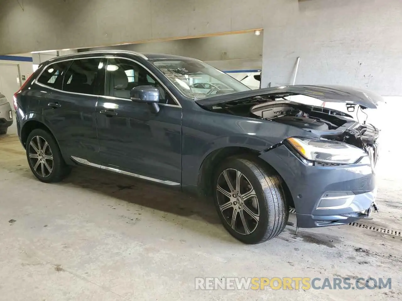 4 Photograph of a damaged car YV4A22RL9K1338031 VOLVO XC60 2019