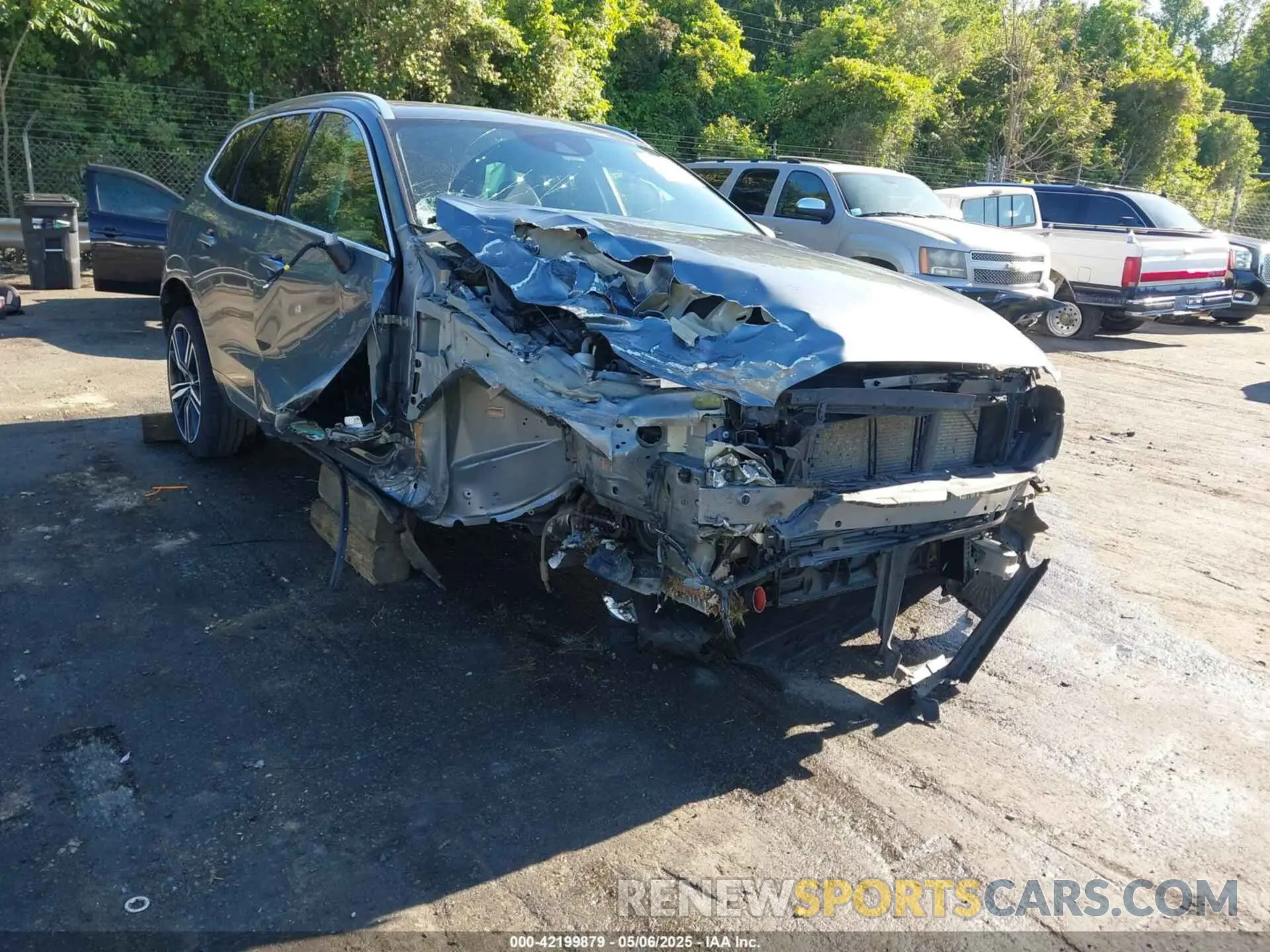 1 Photograph of a damaged car YV4A22RM1K1351428 VOLVO XC60 2019