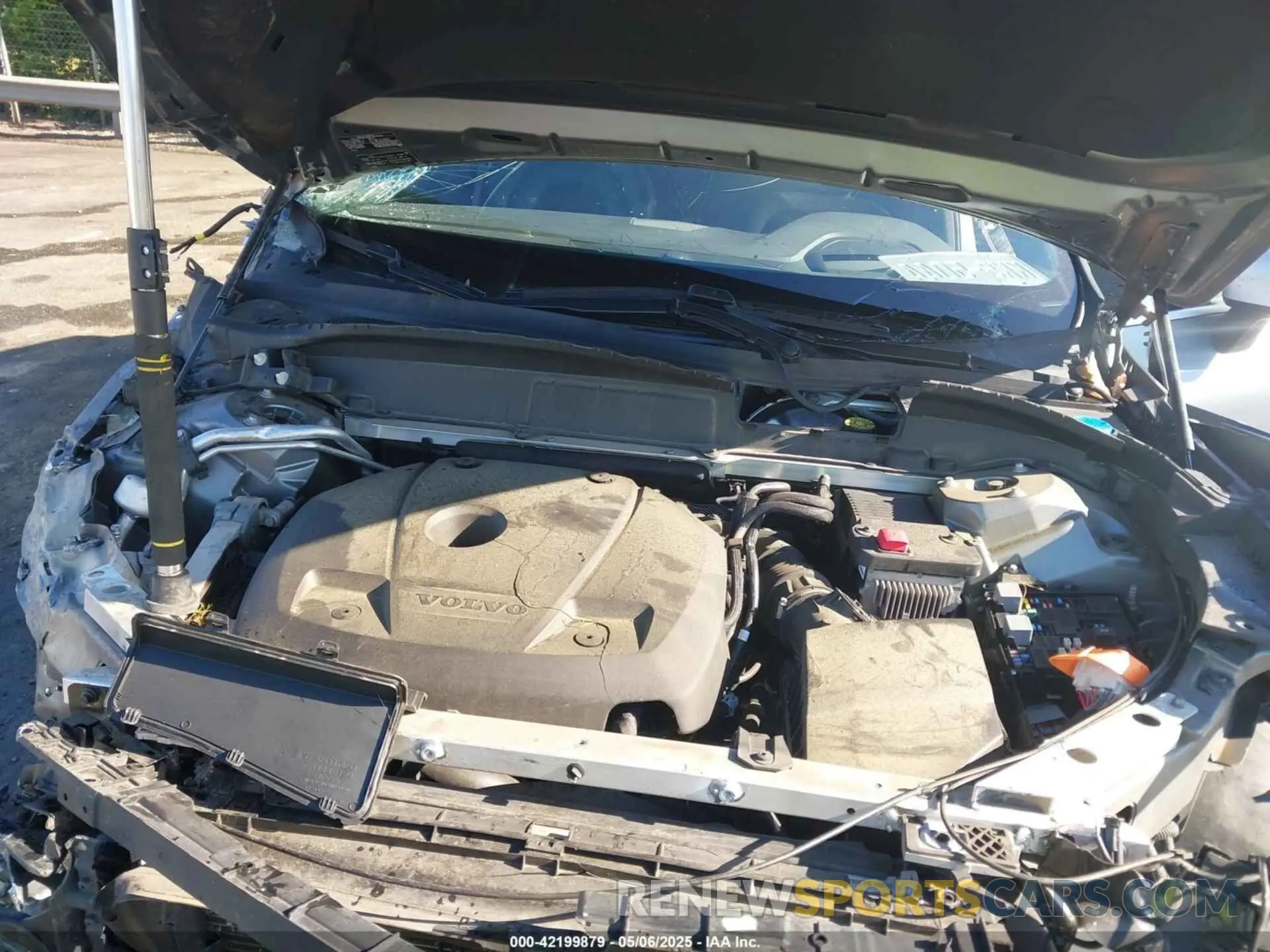 10 Photograph of a damaged car YV4A22RM1K1351428 VOLVO XC60 2019