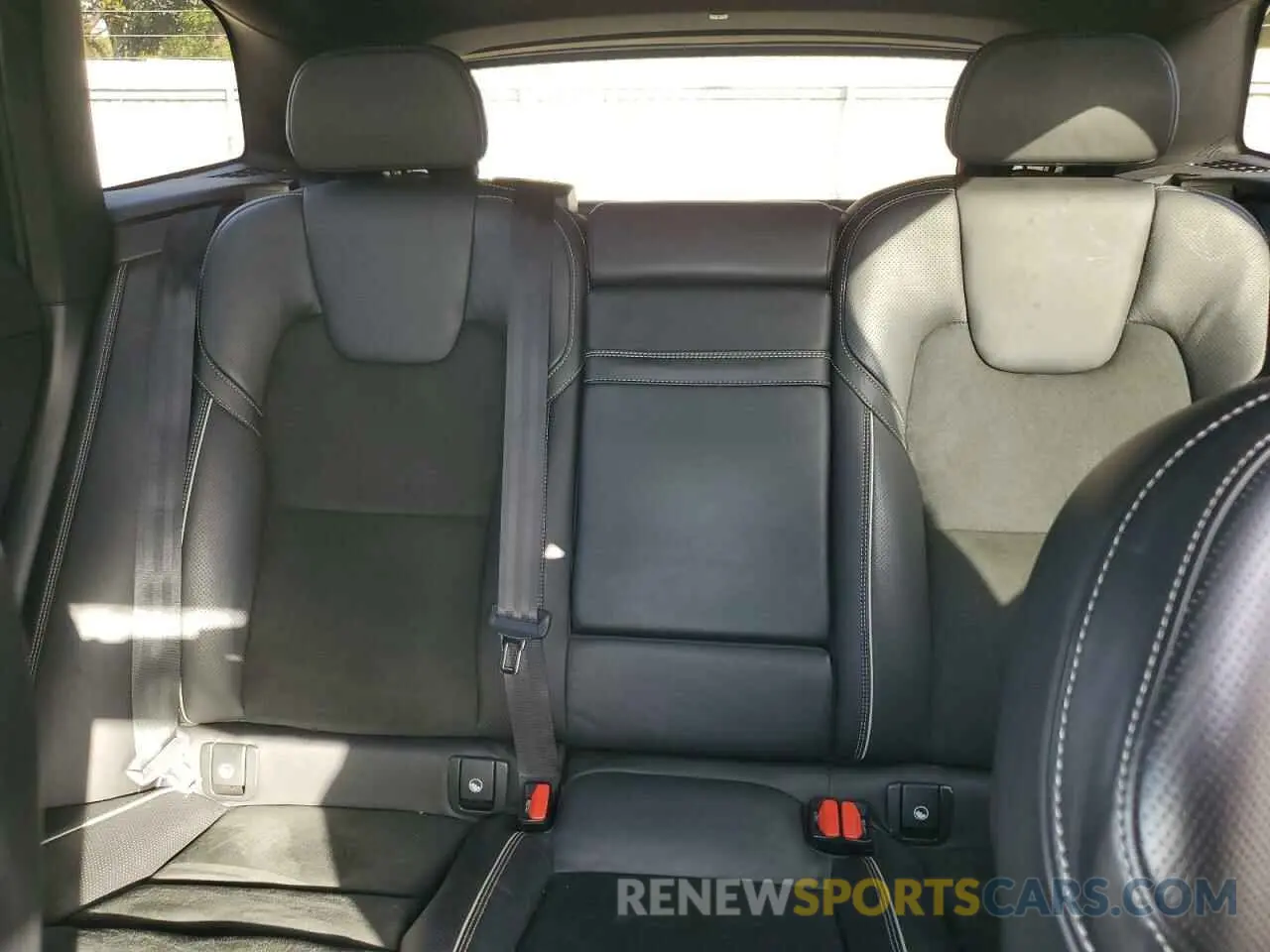 10 Photograph of a damaged car YV4A22RM9K1353184 VOLVO XC60 2019