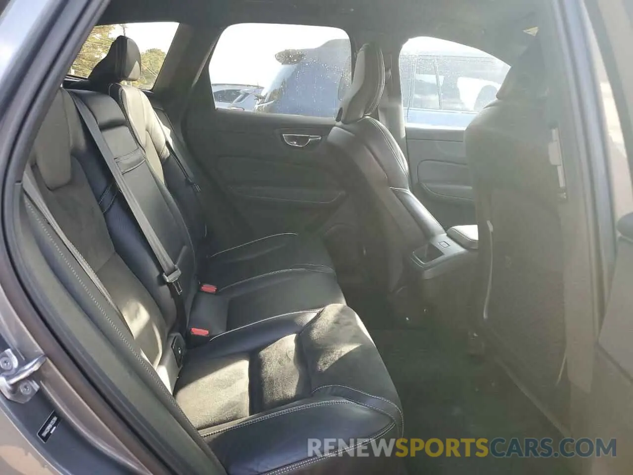 11 Photograph of a damaged car YV4A22RM9K1353184 VOLVO XC60 2019