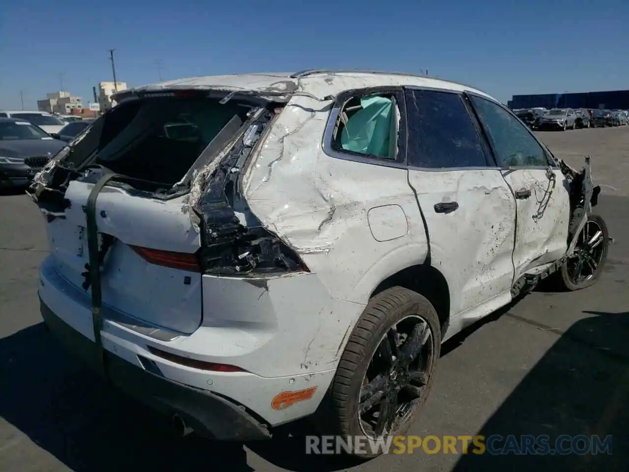 4 Photograph of a damaged car YV4BR0DK5K1378030 VOLVO XC60 2019