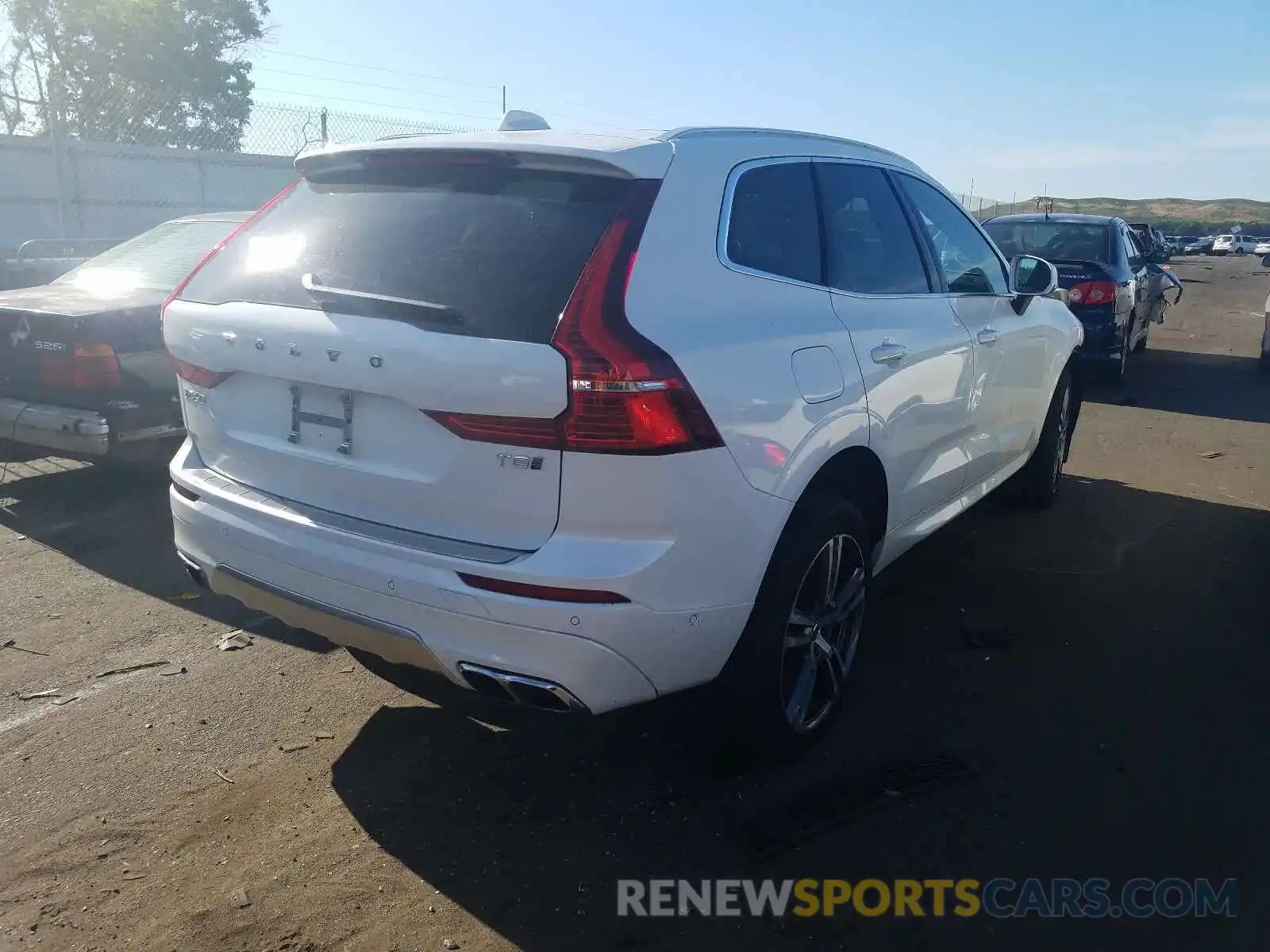 4 Photograph of a damaged car YV4BR0DK6K1383446 VOLVO XC60 2019