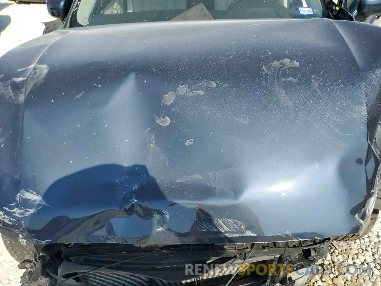 12 Photograph of a damaged car YV4102DK3L1418415 VOLVO XC60 2020