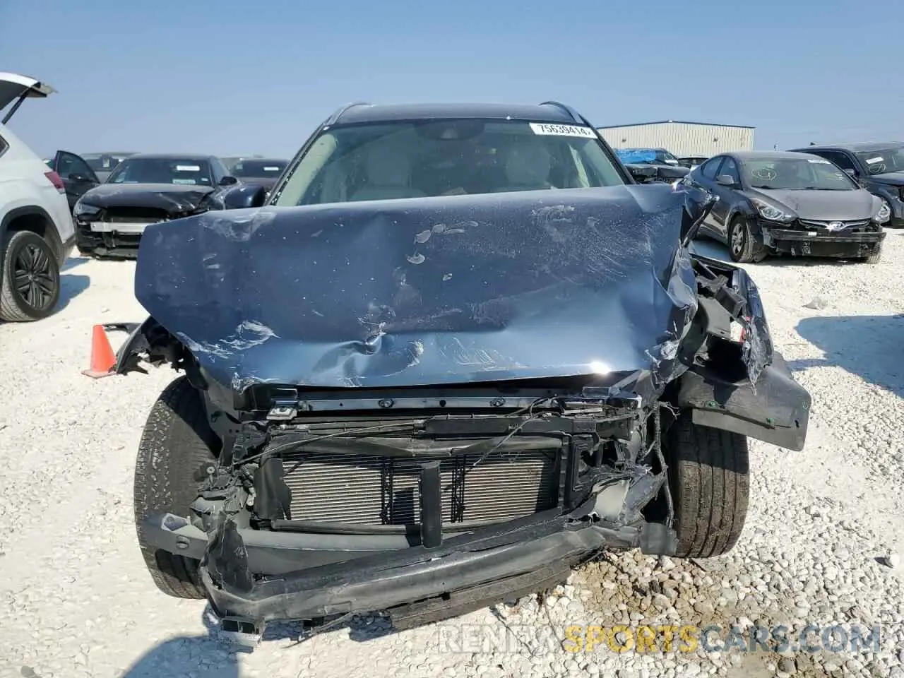 5 Photograph of a damaged car YV4102DK3L1418415 VOLVO XC60 2020