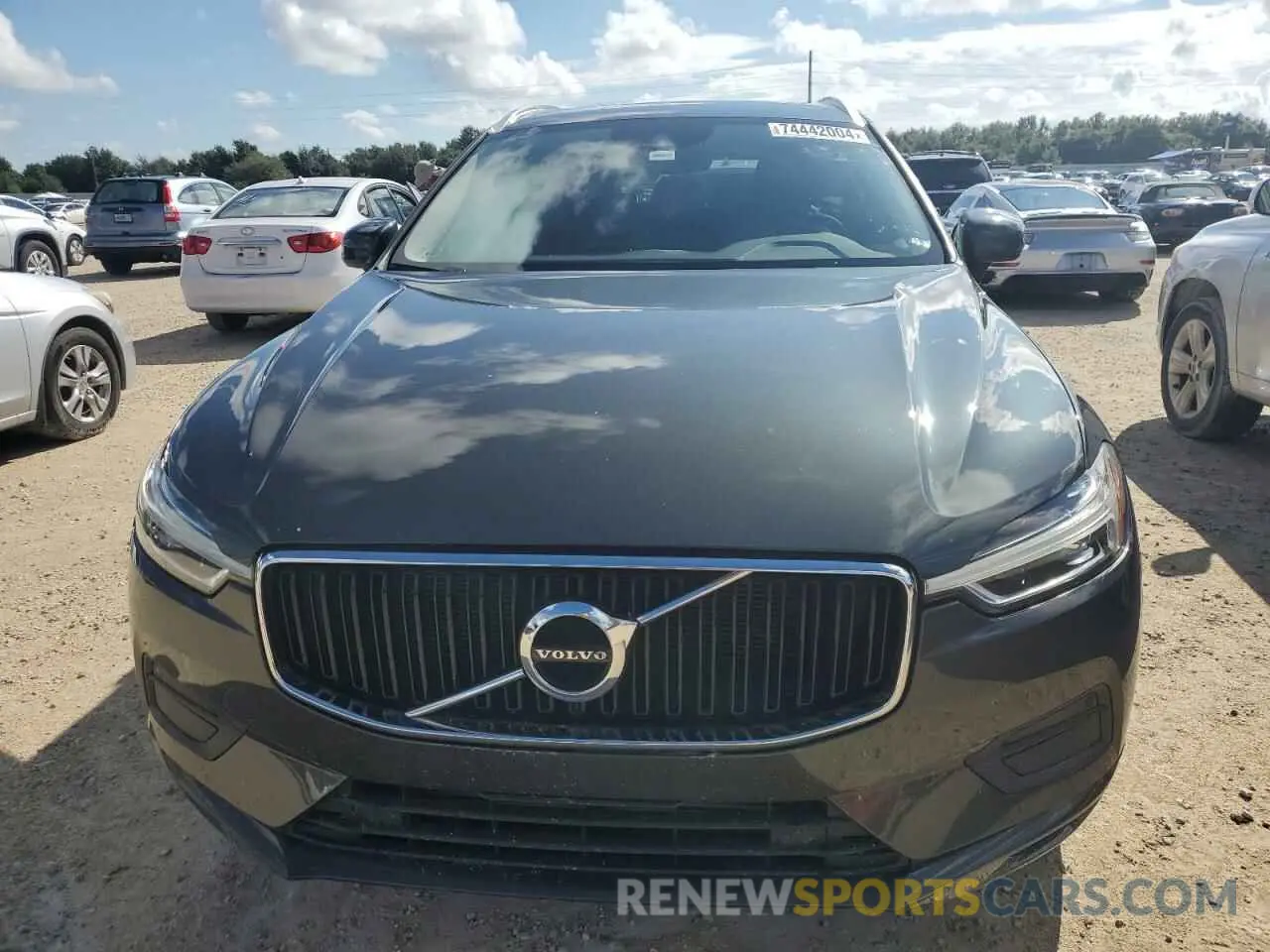 5 Photograph of a damaged car YV4102DK4L1436132 VOLVO XC60 2020