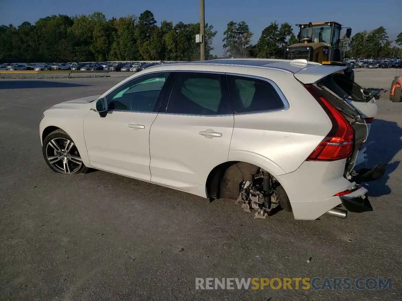2 Photograph of a damaged car YV4102DK5L1565500 VOLVO XC60 2020