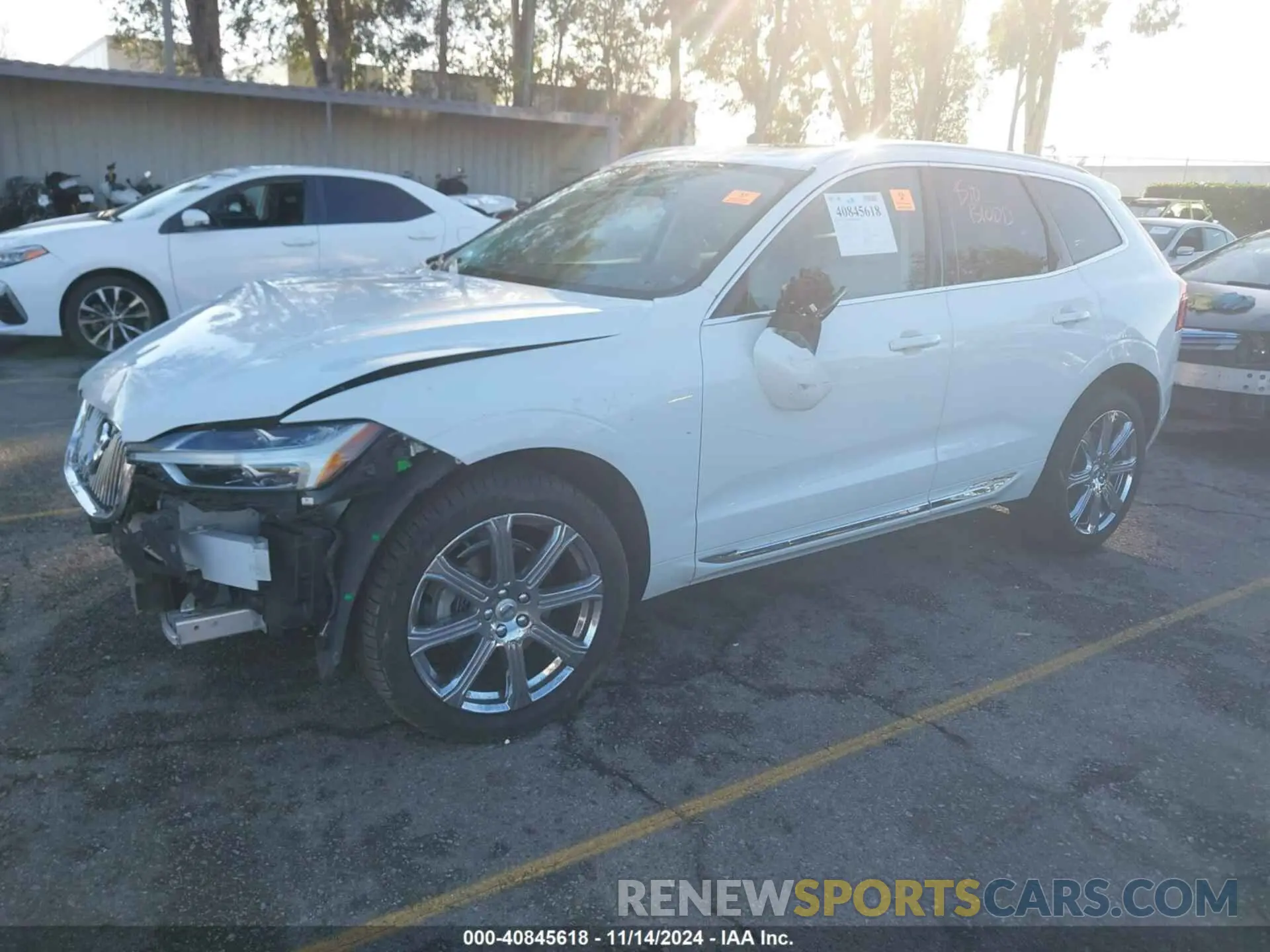 2 Photograph of a damaged car YV4102DLXL1512610 VOLVO XC60 2020