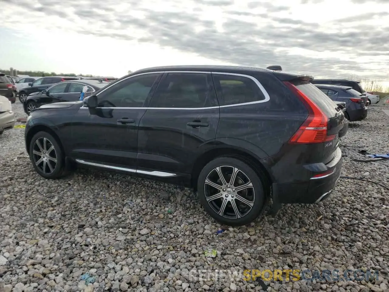 2 Photograph of a damaged car YV4102DLXL1516978 VOLVO XC60 2020
