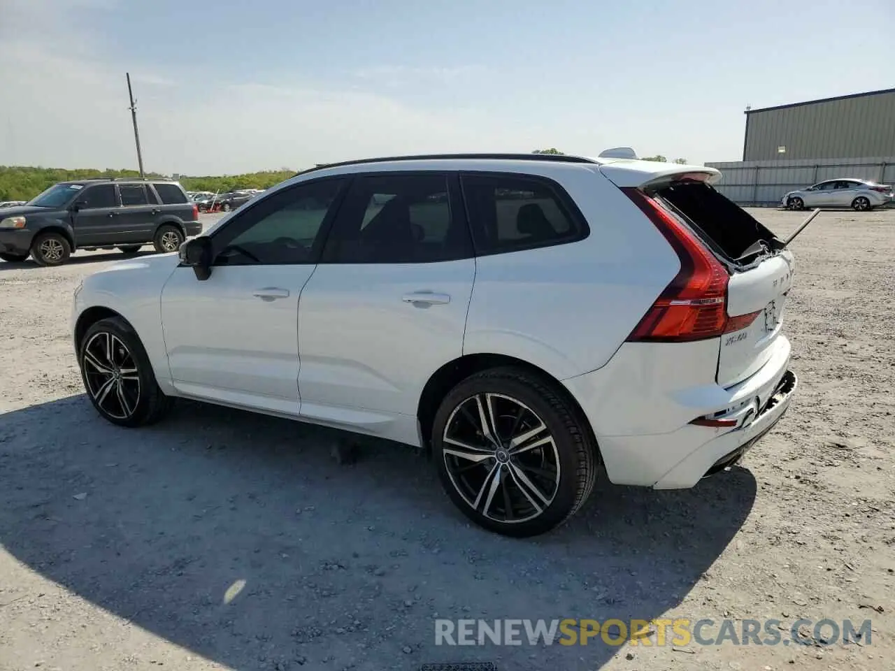 2 Photograph of a damaged car YV4102DM1L1498380 VOLVO XC60 2020