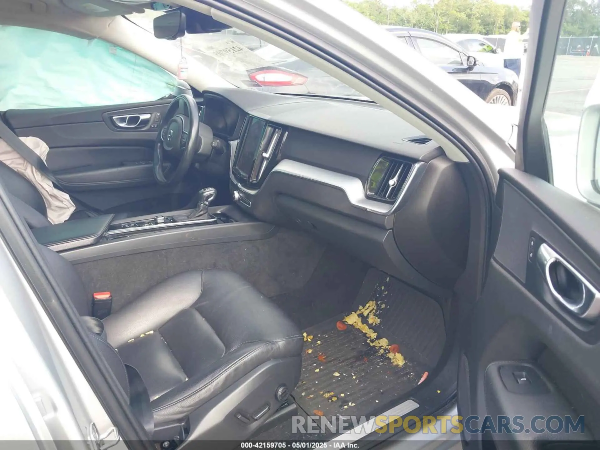 5 Photograph of a damaged car YV4102RK0L1478564 VOLVO XC60 2020