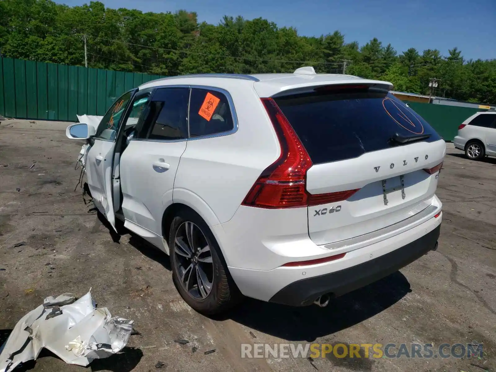 3 Photograph of a damaged car YV4102RK2L1508891 VOLVO XC60 2020